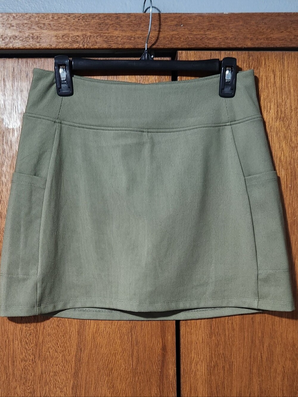 Recreation Carlton Ribbed Skort Size Medium - Green Color Thread & Supply